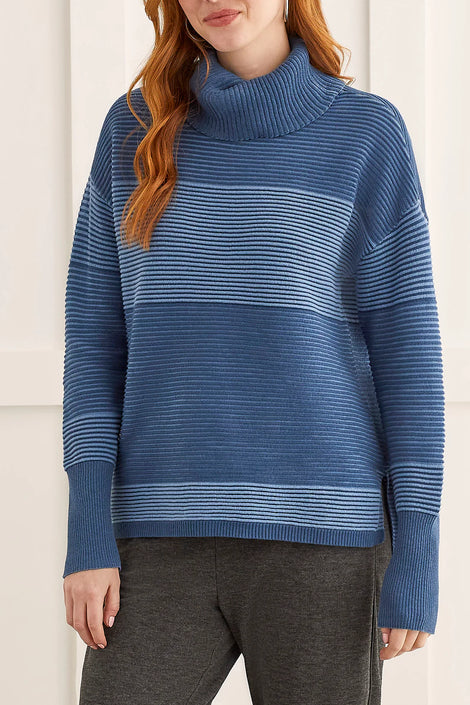 TRIBAL SWEATER TURTLE NECK